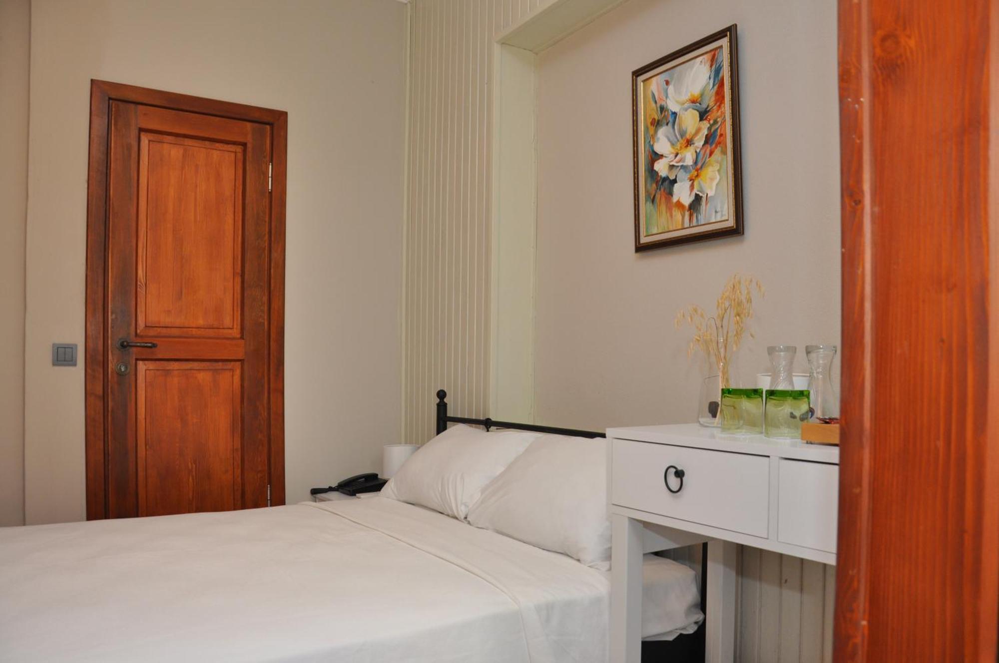 La Casa Carina Bed & Breakfast Анталия Екстериор снимка